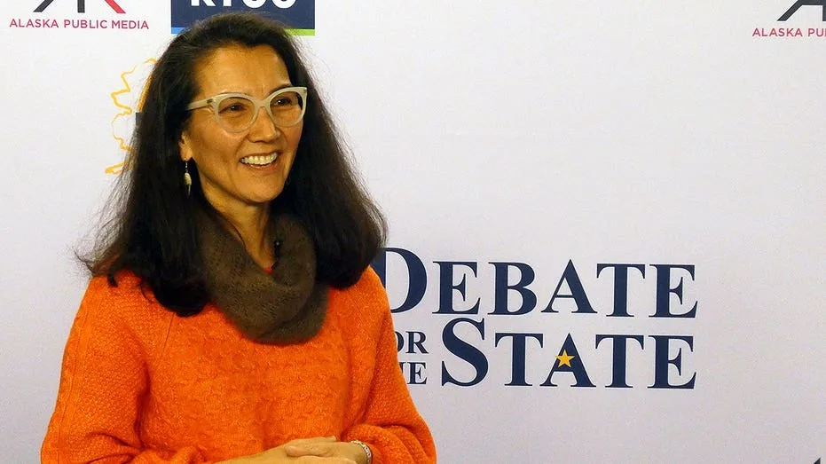 Notecard Use Sparks Controversy in Heated Alaska Senate Debate
