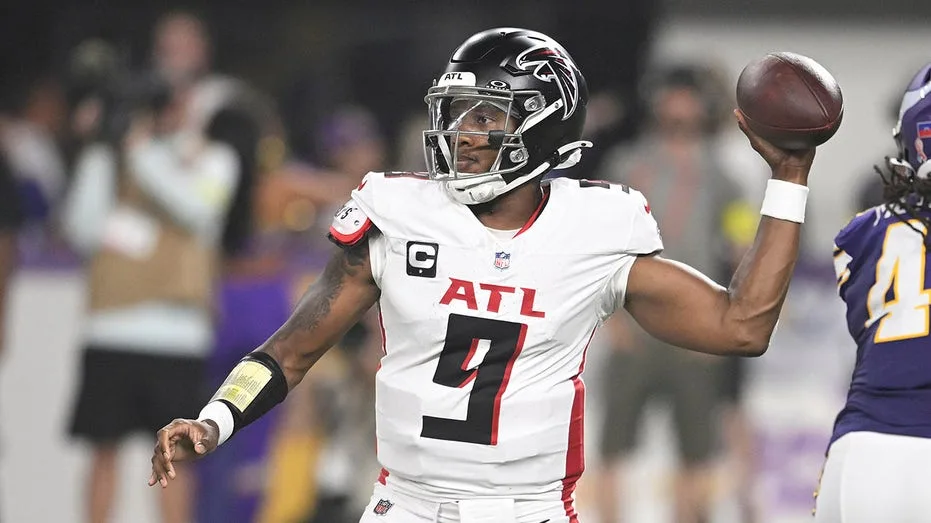 Falcons' Michael Penix Jr. Cleared for Sunday Game Amid Caleb Williams' Uncertain Status
